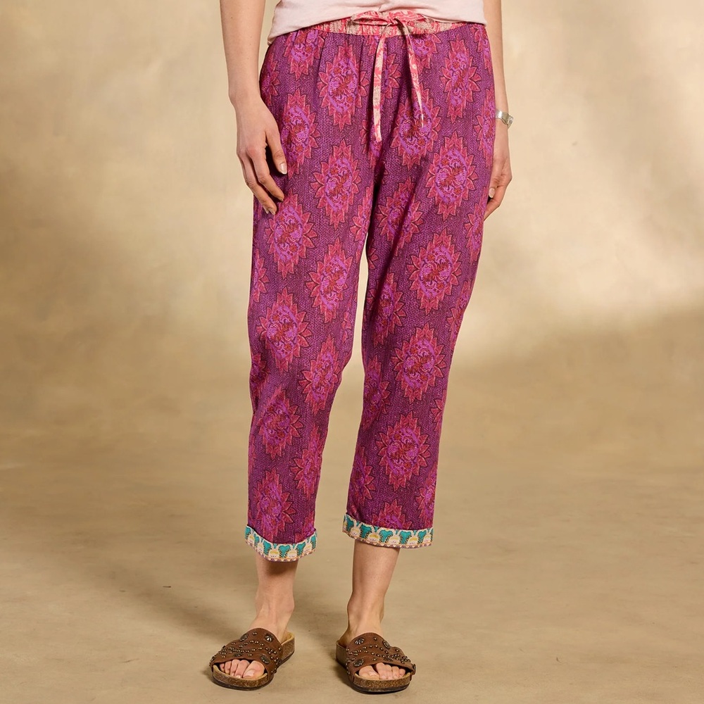 Sundance Living Leia Pants cropped length-
Size XXL NWOT